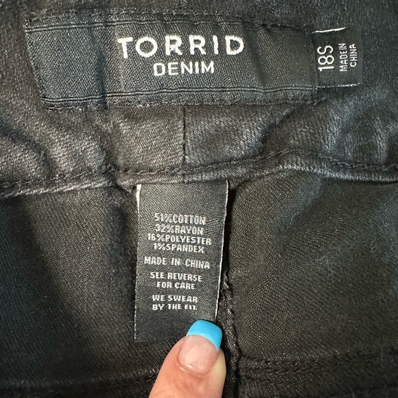 Torrid Jegging Skinny Jeans Plus Size 18S High Rise Super Stretch Triple‎ Button - Picture 4 of 4